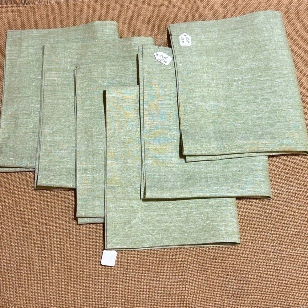 NWT Woven Placemats 100% Linen Set 8 Celery 20 x 15 Mitered Custom Table Linens